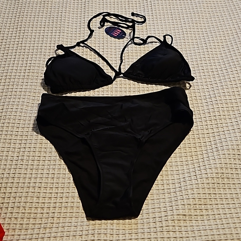 3 Piece Swim Set Bikini & Wrap Sz.L AvidloveBikini/ Aimage cover up NWT - Picture 8 of 8